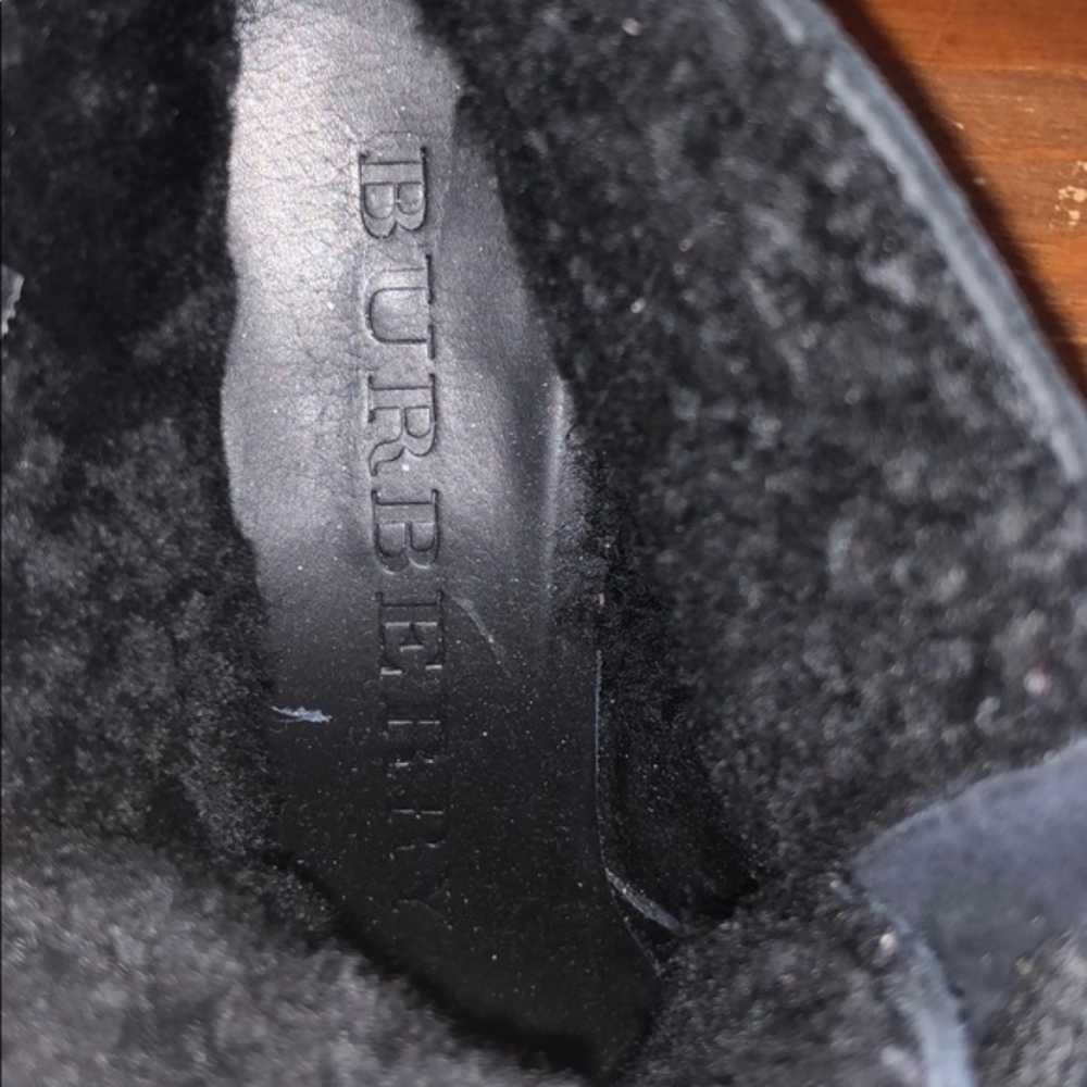 Burberry Shoes - Picture 8 of 8